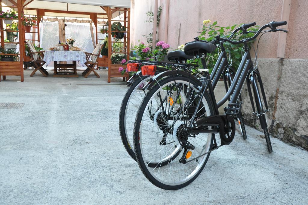 B&B Iulia Augusta Αλμπένγκα Εξωτερικό φωτογραφία