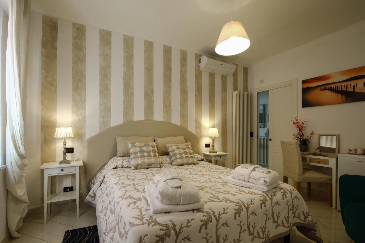 B&B Iulia Augusta Αλμπένγκα Εξωτερικό φωτογραφία